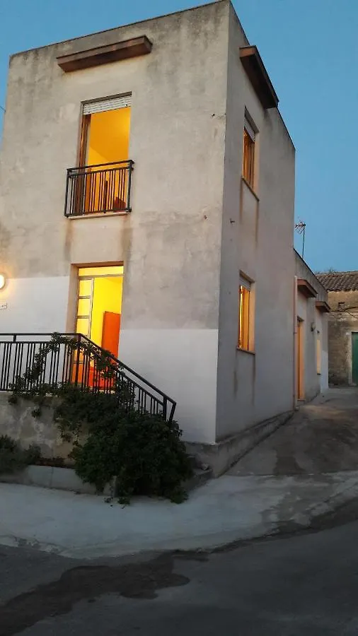 Holiday home Rocca Tagliata Marsala Villa
